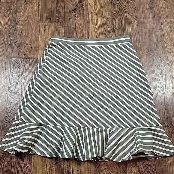 Talbots Skirt Womens Medium Petite Green Stripe Stretch PullOn Ruffle Wrap - Picture 6 of 8